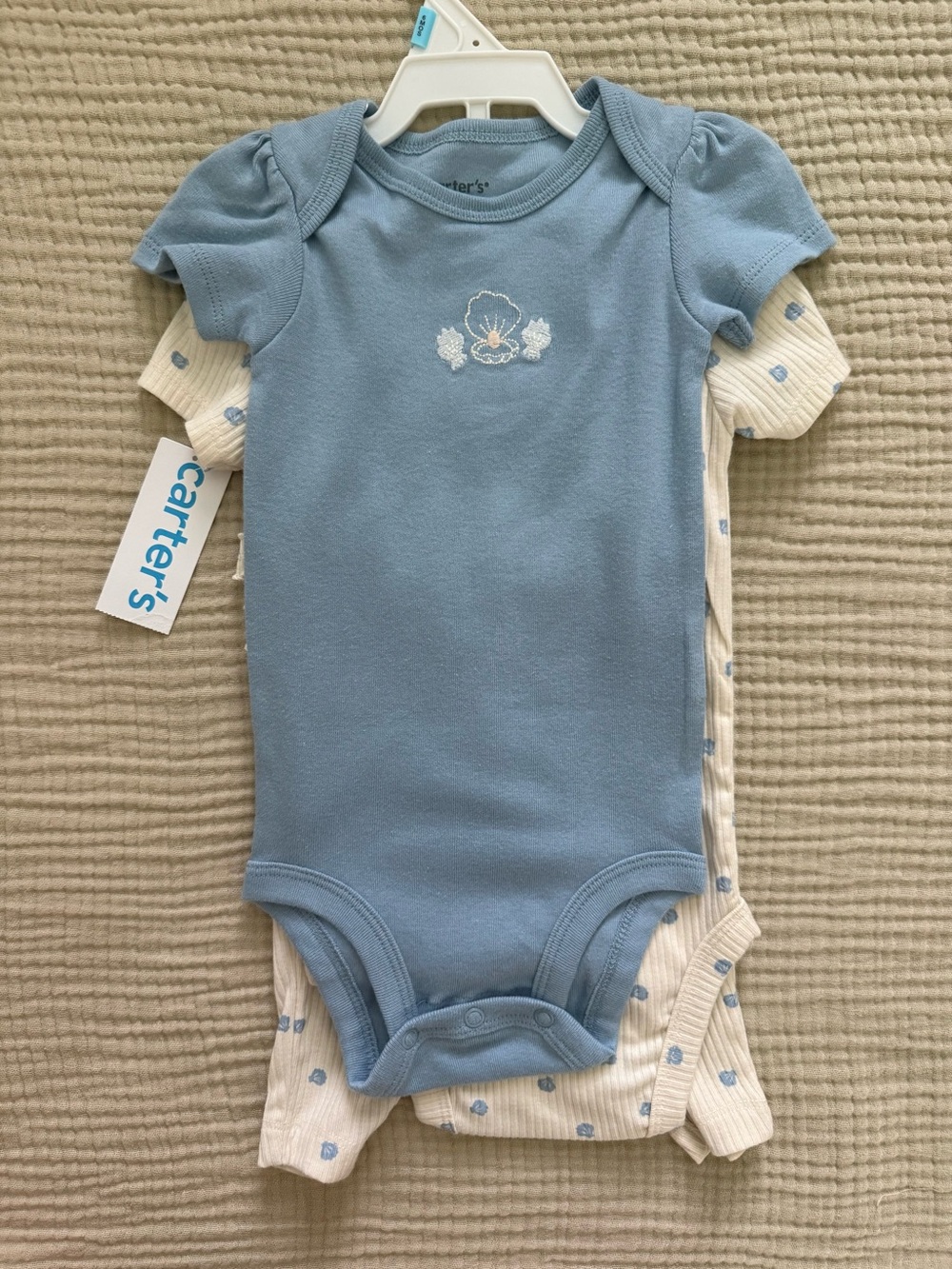 Carter's 3 Piece 6m Short-Sleeve Bodysuits and Pant Set